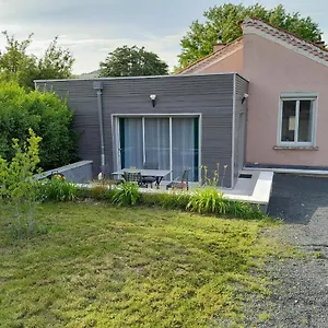  Hébergement de vacances Le Chantoiseau France