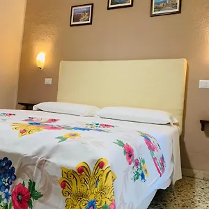 https://bb-melany.sicilyhotelsitaly.net
